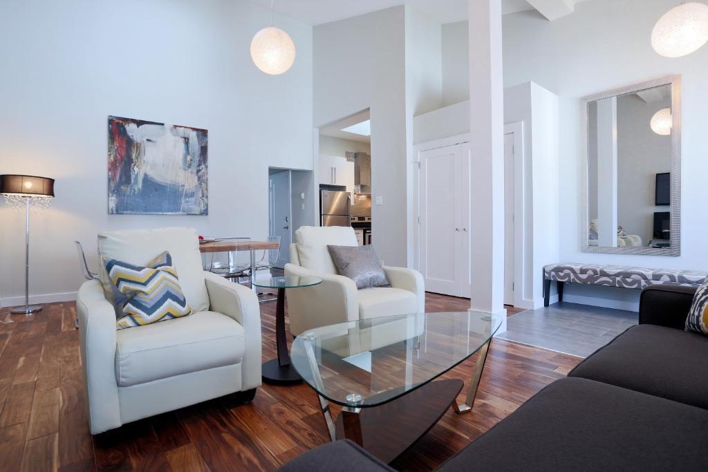 Boardwalk Homes - Executive Guest Rooms & Townhomes Kitchener Exterior photo